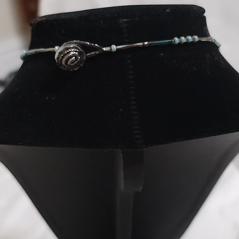 Turquoise & Brown Jade Beaded Necklace - Picture 6 of 7